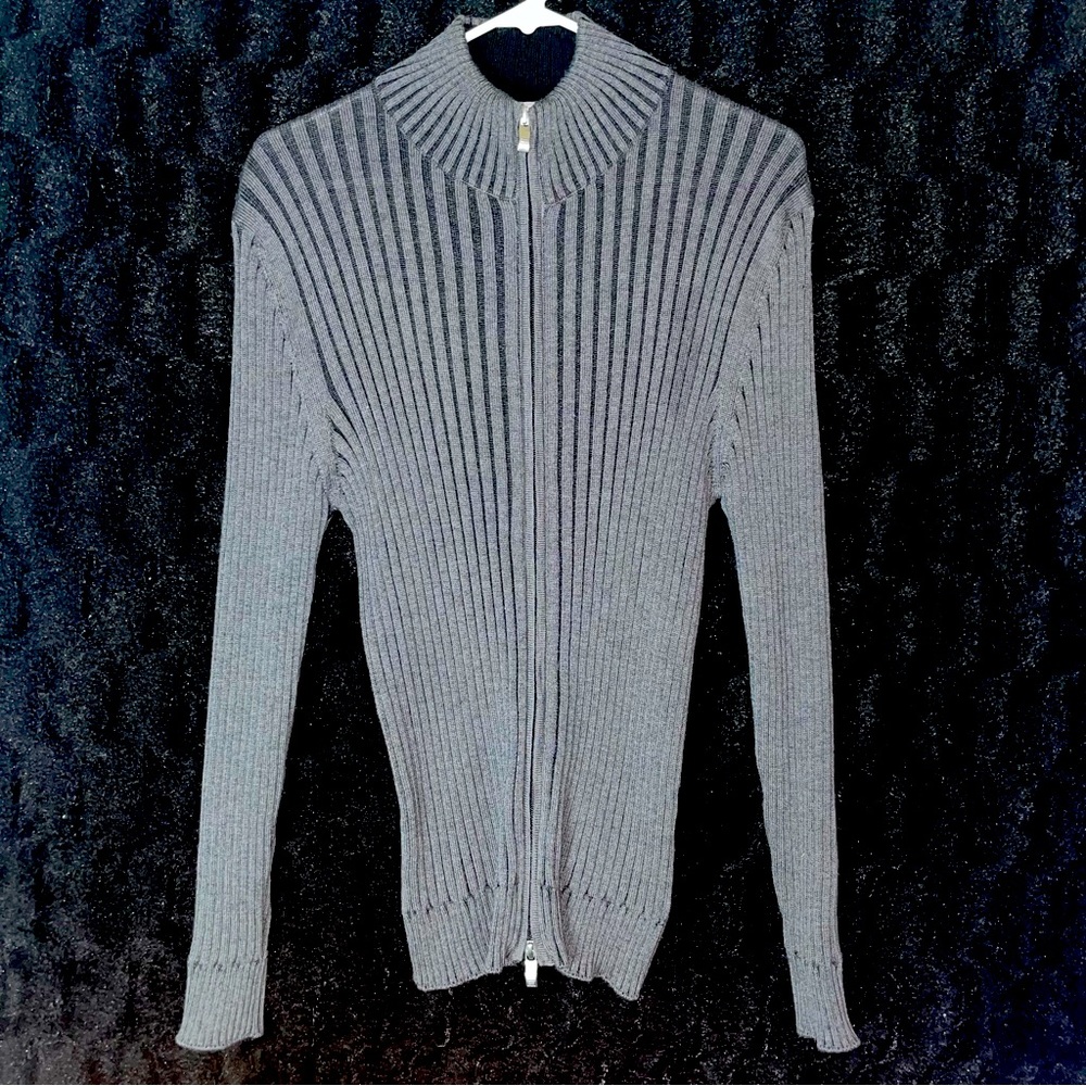 “Luigi Baldo Zip Up
Sweater”